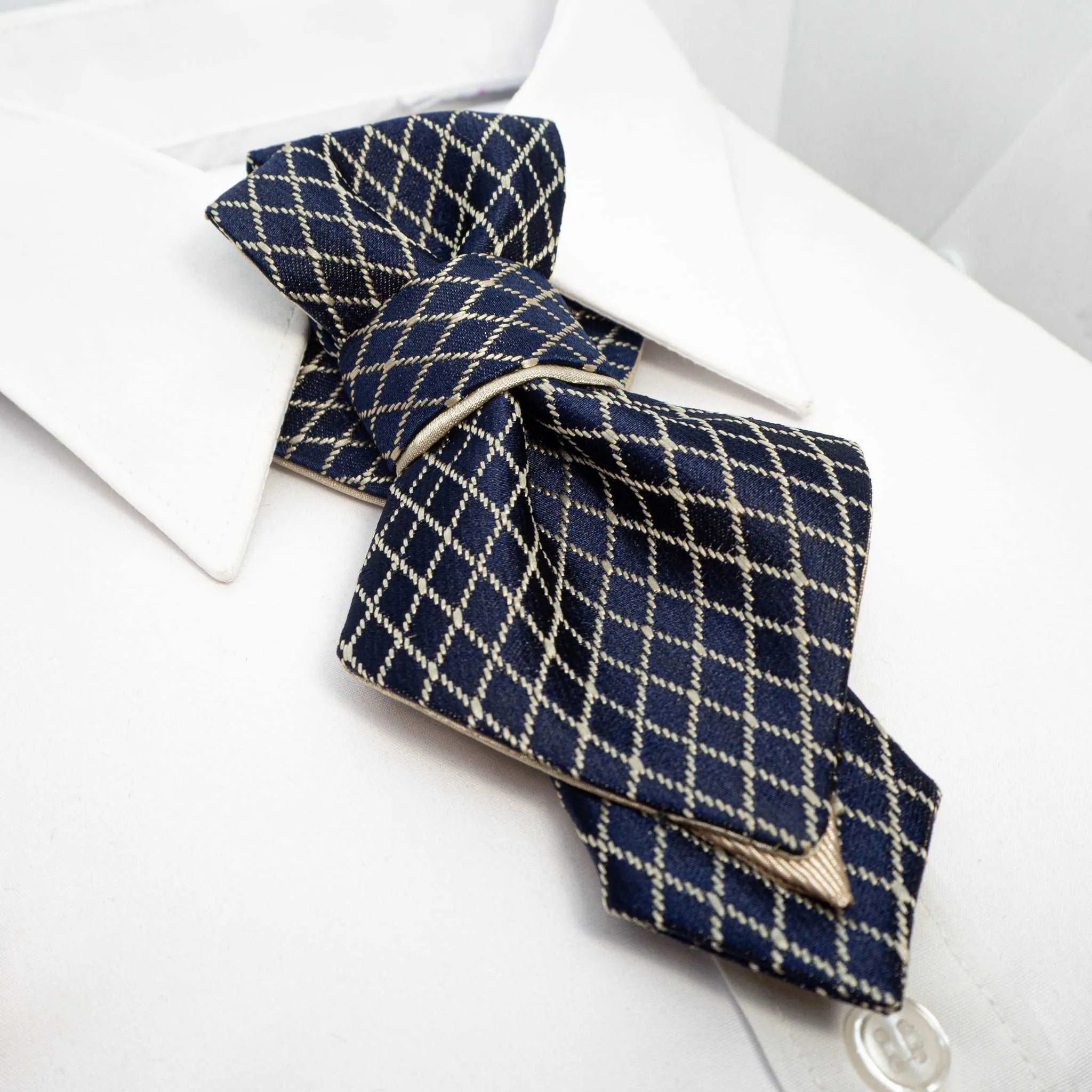 BOW TIE "BLUE GOTHIC GRAND"