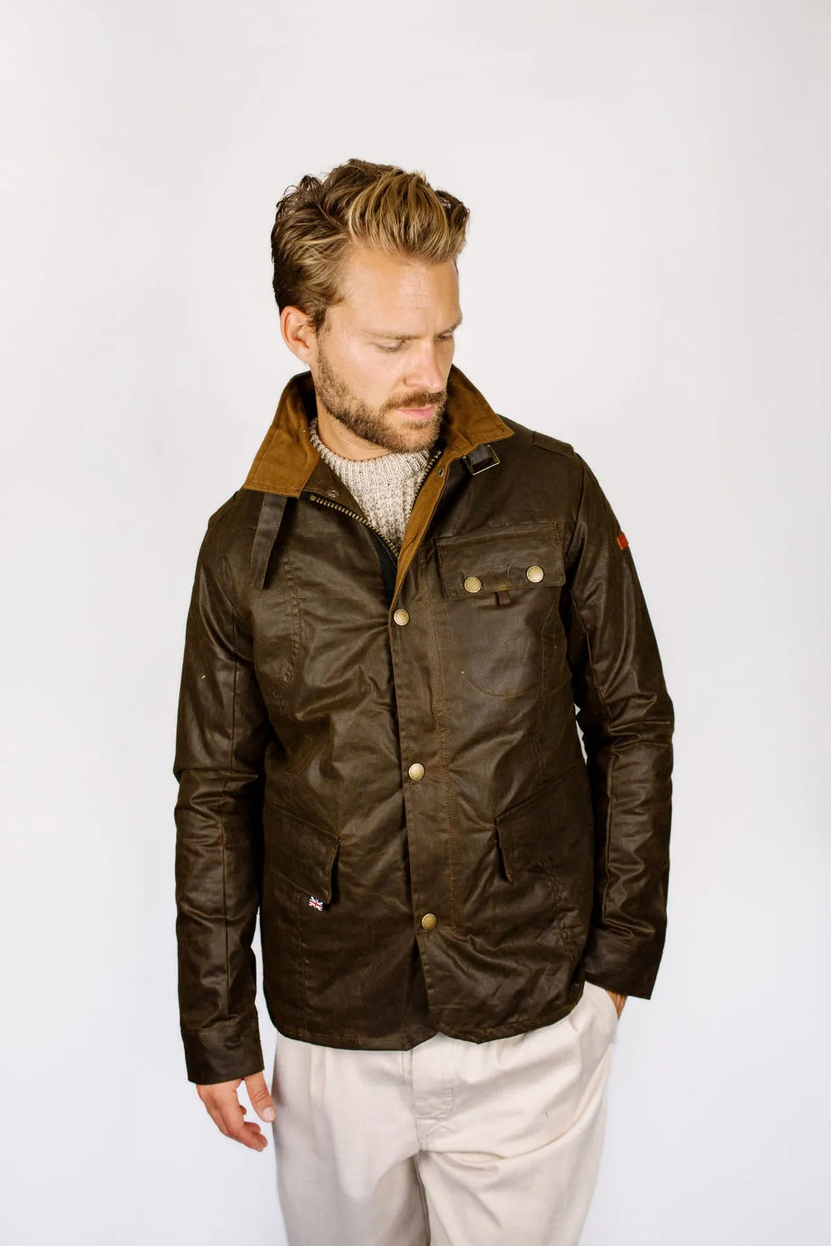 Peregrine - Bexley Waxed Jacket in Brown