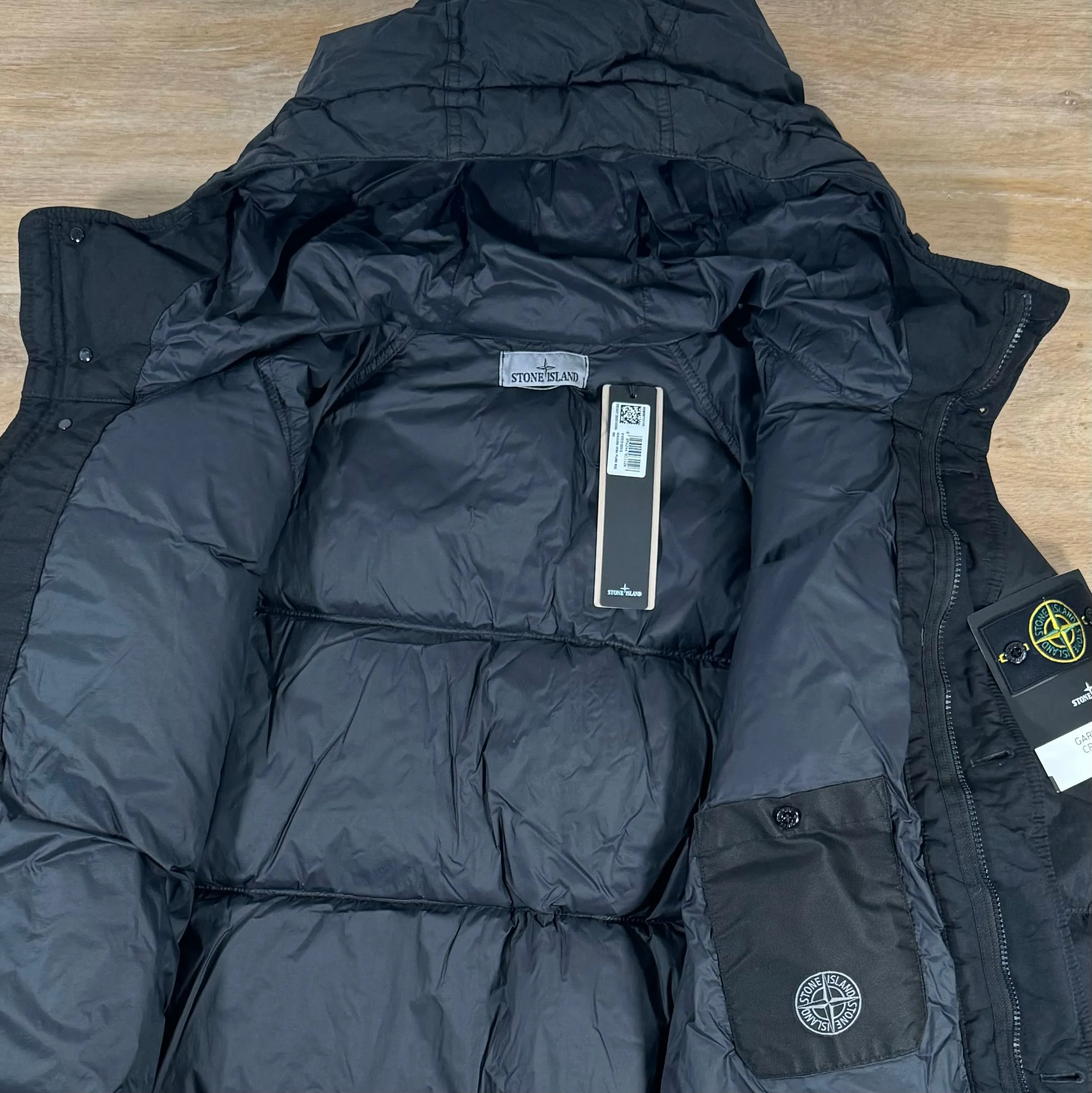 Stone Island Crinkle Reps R-NY Down Parka in Black